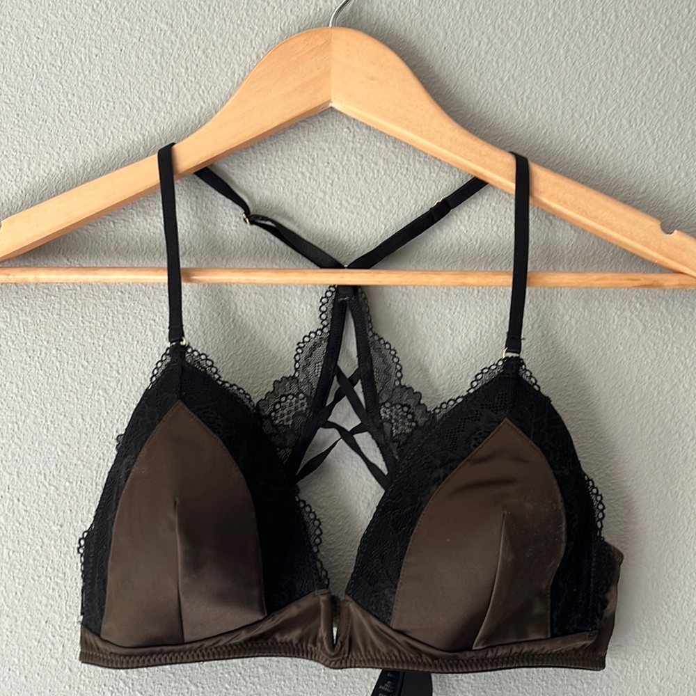 TopShop Lacy Bra, Sz 8, Army Green + Black